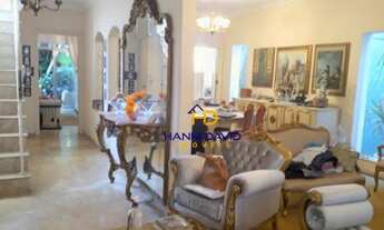 Imagem 5: Linda Casa à venda em Rua Tranquila na Vila Mariana com 3 dormitórios, 1 suíte, 3 vagas. T