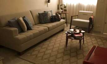 Imagem 2: Oportunidade!!! 2 dormitórios, piso laminado, sala ampla