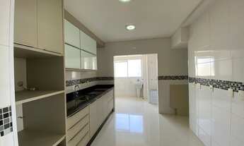 Imagem 3: Excelente Cobertura na Região de Santa Terezinha 3 suítes, 5 vagas de garagem