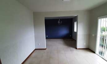 Imagem 5: QUITANDINHA : VENDO BELA CASA EM PONTO NOBRE