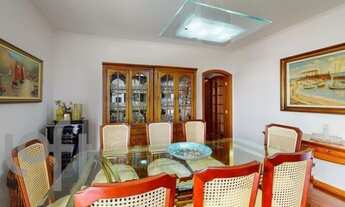 Imagem 3: Apartamento com 132m² de área útil, 2 vagas de garagem, 3 dormitórios sendo 1 suíte, 3 ban