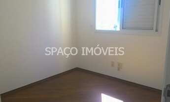 Imagem 7: Localização privilegiada em rua arborizada, vida comércial diversificada