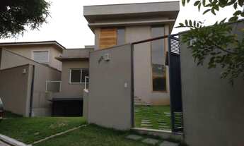 Imagem 2: Casa de 711 metros quadrados no bairro Parque dos Príncipes com 6 quartos