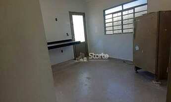 Imagem 3: Casa com 3 dormitórios à venda, 90 m² por R$ 340.000,00 - São Jorge - Uberlândia/MG