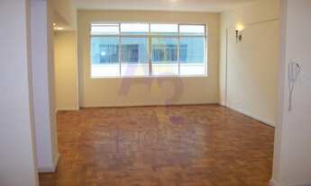 Imagem: Apartamento espaçoso com 3 dormitórios