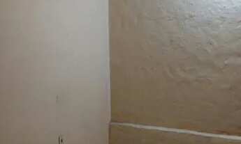 Imagem 2: Casa para aluguel possui 100 metros quadrados com 2 quartos em Henrique Jorge - Fortaleza