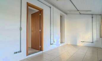 Imagem 5: Casa Comercial para Venda - 290m², 0 dormitórios, Menino Deus