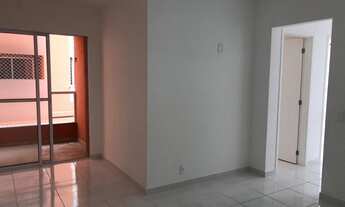 Imagem 3: Condomínio em Correas (60m2). Bosque de Montreal