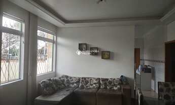 Imagem 2: PORTO ALEGRE - Casa Padrão - Partenon