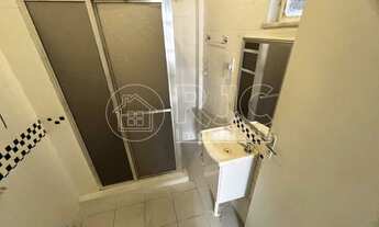 Imagem 7: Apartamento para venda com 63 metros quadrados com 2 quartos em Grajaú - Rio de Janeiro