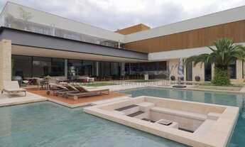 Imagem: Casa com vista para o campo de golfe