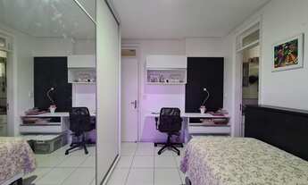 Imagem 2: Oportunidade! 182m² / 4 Suítes / 3 Vagas / Próximo ao Carvalho da Homero