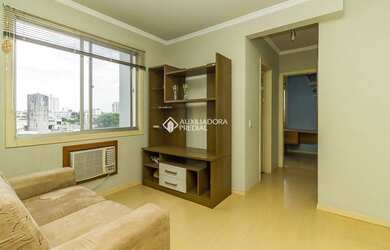 Imagem 4: PORTO ALEGRE - Apartamento Padrão - Partenon