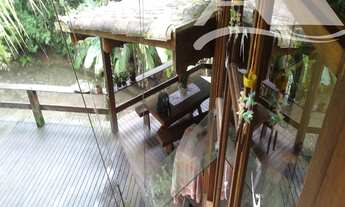 Imagem 2: Imóvel residencial com vocação para pousada ou hostel , 3 casas em terreno de 2.390,00 m2