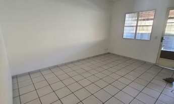 Imagem 6: Casa condomínio 2 quartos Veneza I