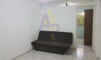 Imagem: Kicthenette espaçosa semi mobiliada com