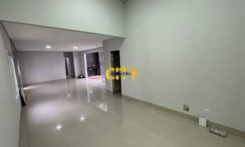 Imagem 2: Casa Térrea à venda no Condomínio Belvedere 2 - com 3 suítes, gourmet e piscina privativa