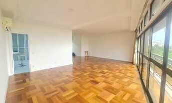 Imagem 2: Apto p/ alugar na Praia do Flamengo com 220 m², 4 quartos sendo 1 suite e 1 revertido pra