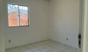 Imagem 5: Casa para venda possui 50 metros quadrados com 2 quartos em Centro - Alagoinhas - Bahia