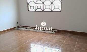 Imagem 3: Casa para aluguel, 4 quartos, 1 suíte, 6 vagas, Grande Horizonte - Uberaba/MG