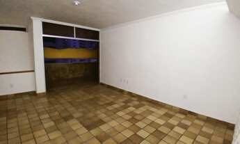 Imagem 7: Alugo Apartamento com 5 quartos em Boa Viagem - Prédio antigo