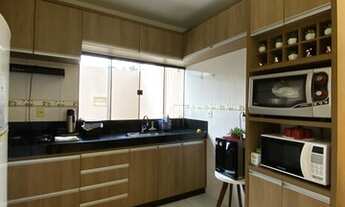 Imagem 2: Casa 3/4 - Suíte com Closet, Quintal, Energia Solar