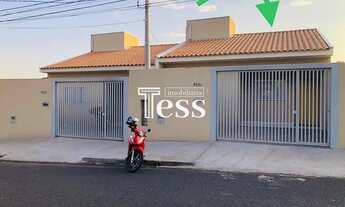 Imagem: Casa padrão frente face sombra - 2 dormitórios