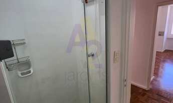 Imagem 7: Apartamento em bom estado com 3 dormitórios, 1 vaga de garagem em prédio procurado do Jd