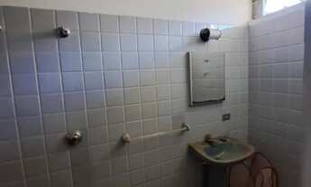 Imagem 2: Casa para Locação em Presidente Prudente, CENTRO, 4 dormitórios, 4 suítes, 6 banheiros, 2