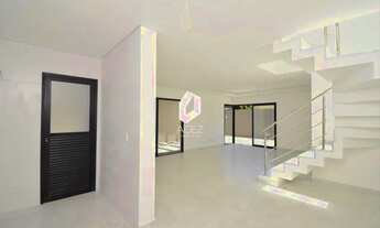 Imagem 6: Sobrado em Condomínio à venda Bairro Hauer, 03 quartos e 02 vagas!