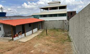 Imagem 7: Casa de esquina no bairro bom sossego em Rib das Neves