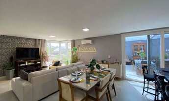 Imagem 4: Locação no bairro Agronômica! Varanda Gourmet com churrasqueira, hidromassagem, 4 quartos