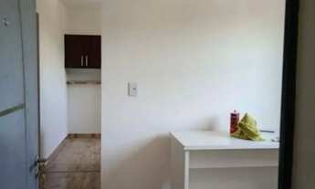 Imagem: Apartamento com 2 quartos para alugar, 42m²