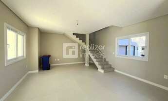 Imagem 4: Casa com 3 Dormitorios na Praia da Daniela - Florianopolis