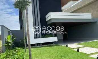 Imagem 2: Casa em condomínio para aluguel, 4 quartos, 4 suítes, 2 vagas, Morada da Colina - Uberlând