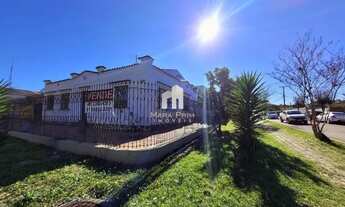 Imagem 2: Casa com 03 dormitórios à venda por R$1.650.000,00 e disponível para locação por R$5.500,0