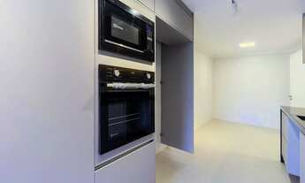 Imagem 4: Apartamento com 4 dormitórios, 2 suítes no Água Verde à Venda por R$2.390,000