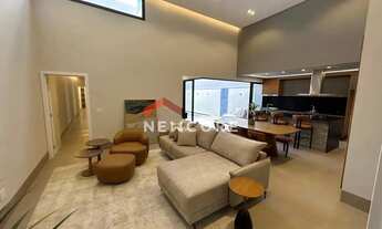 Imagem: Casa de condomínio em Rua Joaquim Rombo