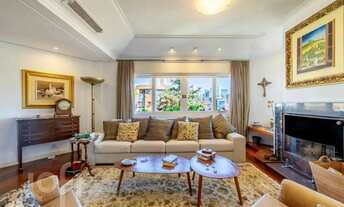 Imagem 6: Imóvel para venda tem 399 metros quadrados com 3 quartos em Rio Branco - Porto Alegre - RS