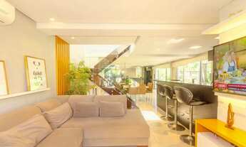 Imagem 6: Casa de Condomínio em Porto Alegre, RS - Casa com 3 Suítes Plenas
