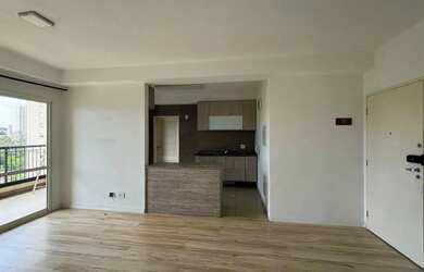 Imagem 4: Imóvel para venda com 94 m² com 3 quartos em Jardim Tupanci - Barueri - SP