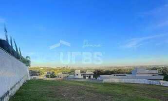 Imagem: Terreno à Venda no Condomínio do Lago