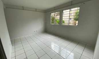 Imagem 3: Apartamento para alugar na Região Norte de Londrina no Edifício Catuaí com 3 quartos