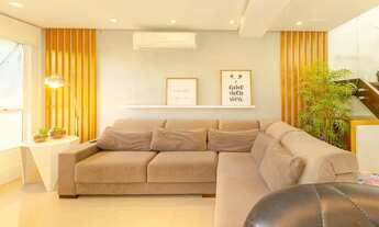 Imagem 7: Casa de Condomínio em Porto Alegre, RS - Casa com 3 Suítes Plenas