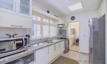 Imagem 5: Apartamento 3 dormitórios sendo 1 suíte e 2 vagas a venda no bairro Menino Deus !!!