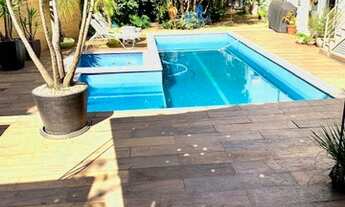 Imagem 3: CASA CONFORTÁVEL, ENSOLARADA, RUA FECHADA, 4 SU[ITES, GOLFE, PISCINA, RUA SEM SAÍDA