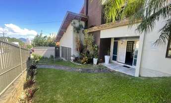 Imagem: Casa com 4 dormitórios à venda, 314 m²