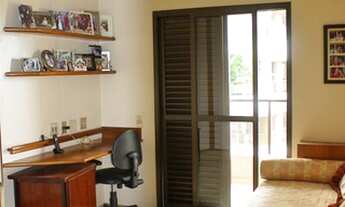 Imagem 7: Andar alto, 4 Stes, 4 vagas, 300 útil + Lareira, Terraço gourmet e linda vista