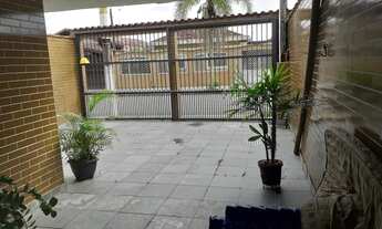 Imagem 2: Casa a venda tem 125 metros quadrados com 3 quartos em Imperador - Praia Grande - SP