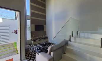 Imagem 3: Sobrado para venda tem 180 metros quadrados com 3 quartos em Jardim Patrícia - Uberlândia